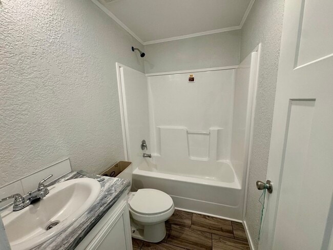 Building Photo - 5109 Caicos Calle