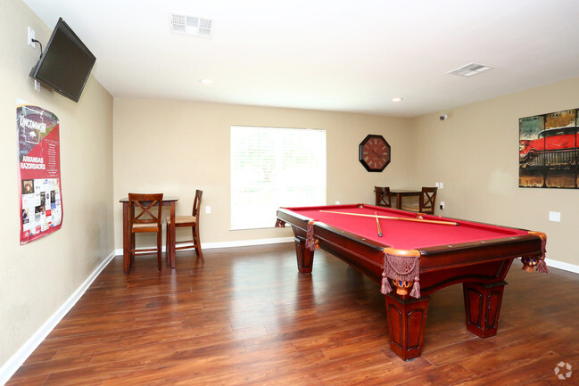 Game Room - Woodland Oaks