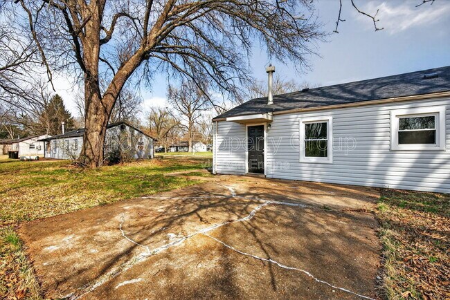 Building Photo - 12035 Krenning Ln