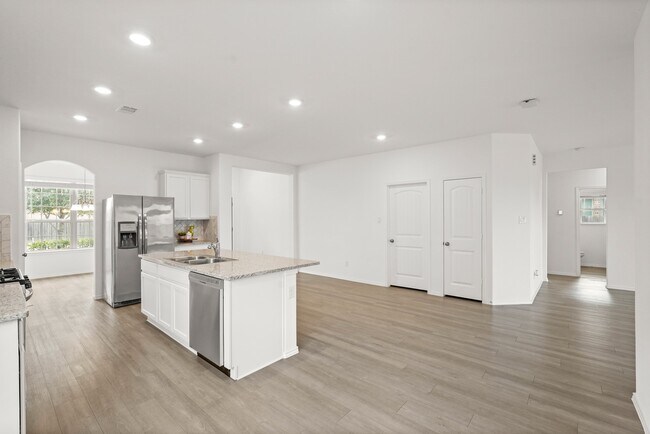 Building Photo - 9919 Willow Crown Ln