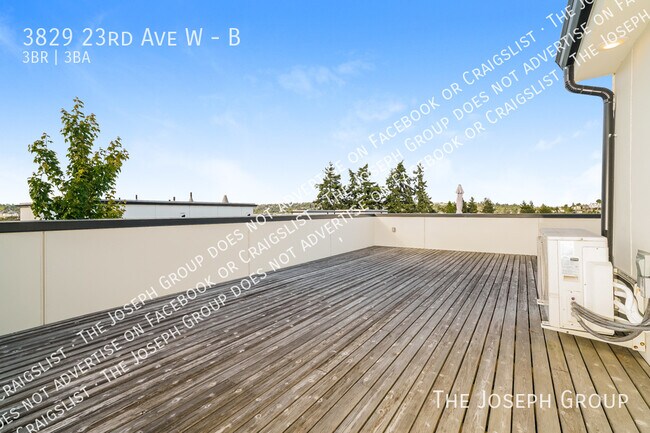 Building Photo - 3829 23rd Ave W