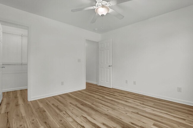 Building Photo - 244 Blue Creek Farms Drive