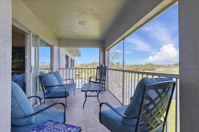 Building Photo - 9320 Clubside Cir
