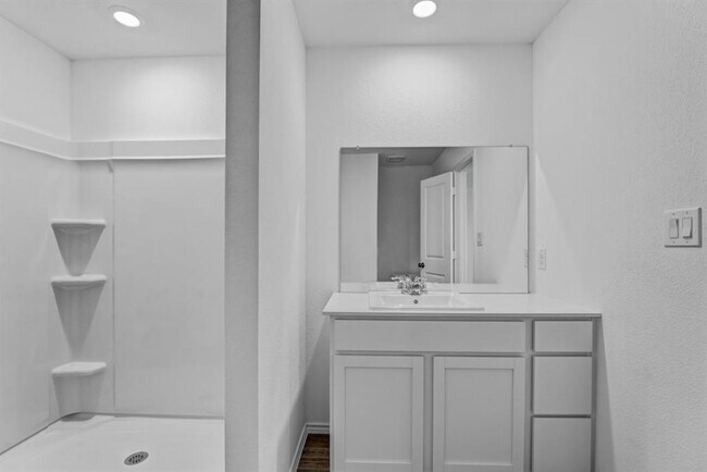 Building Photo - 133 Ghost Stories Wy