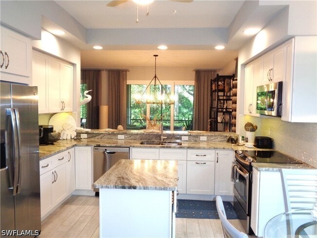 Building Photo - 575 El Camino Real