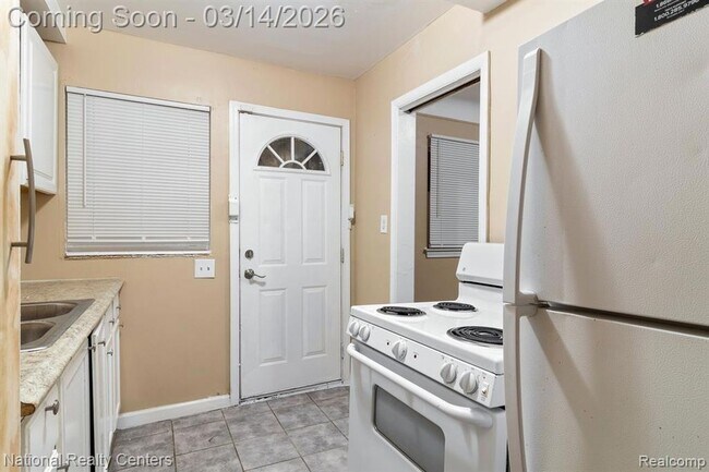 Building Photo - 15391 Appoline St