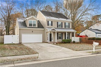 Building Photo - 60 Manilla Ln