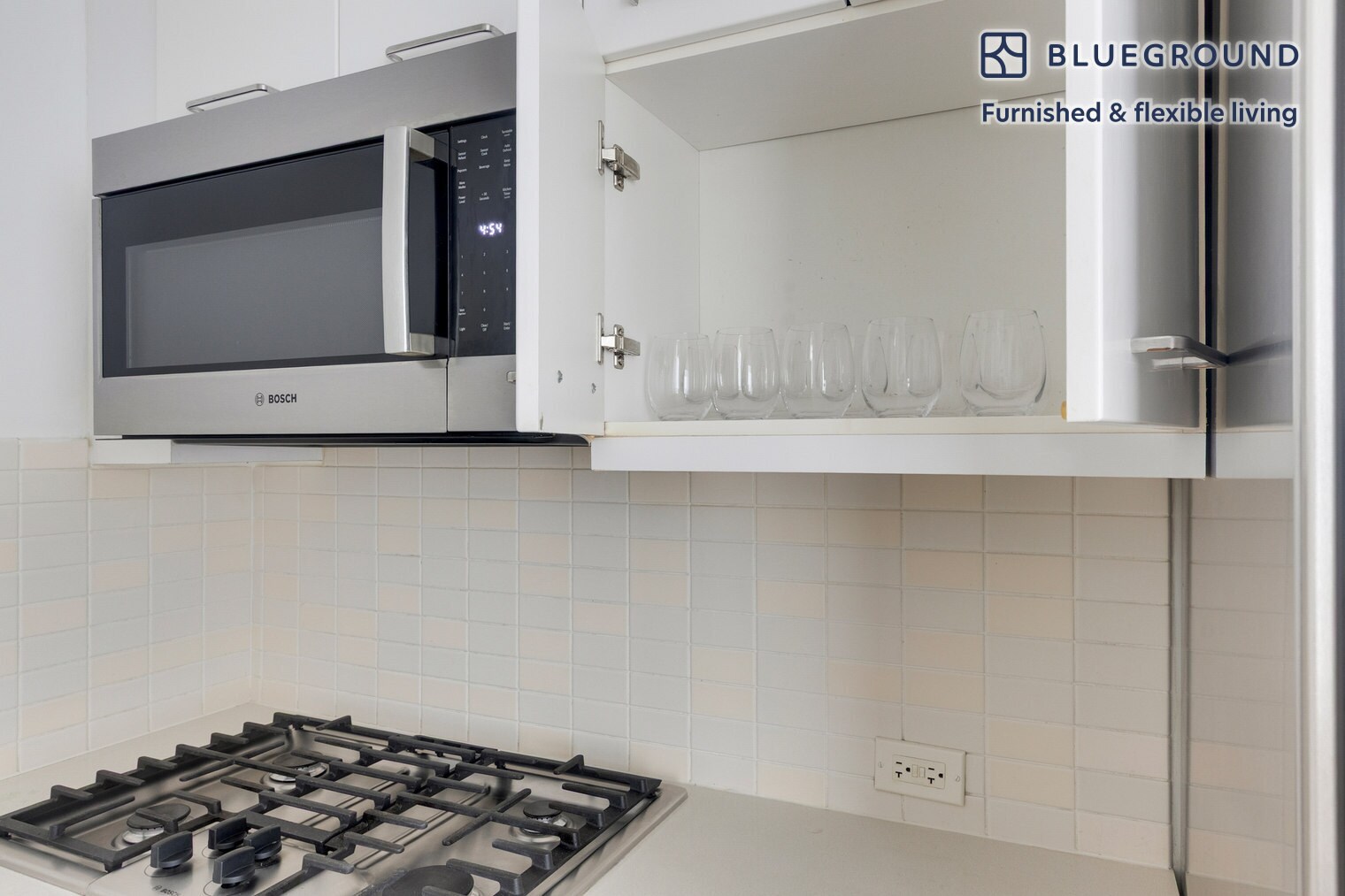 Building Photo - 635 W 42nd St