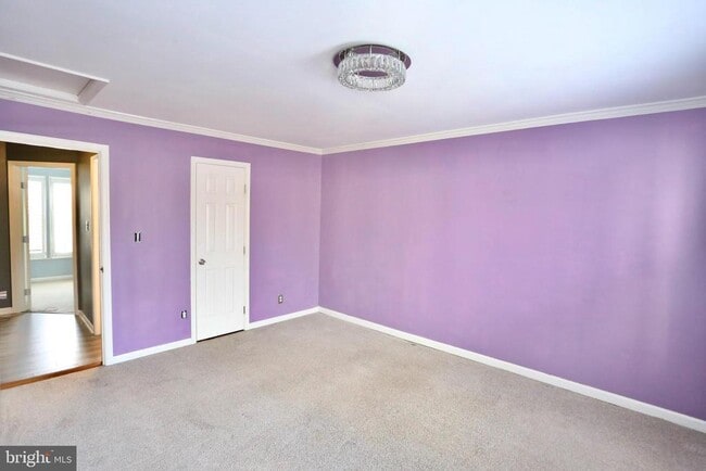 Building Photo - 6623 Skylemar Trail