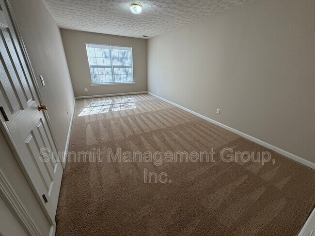 Building Photo - 3965 Brushymill Ct