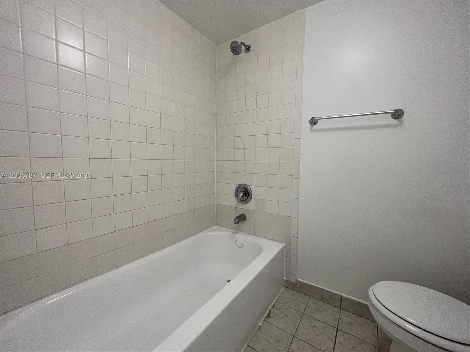 Building Photo - 4334 NW 9th Ave