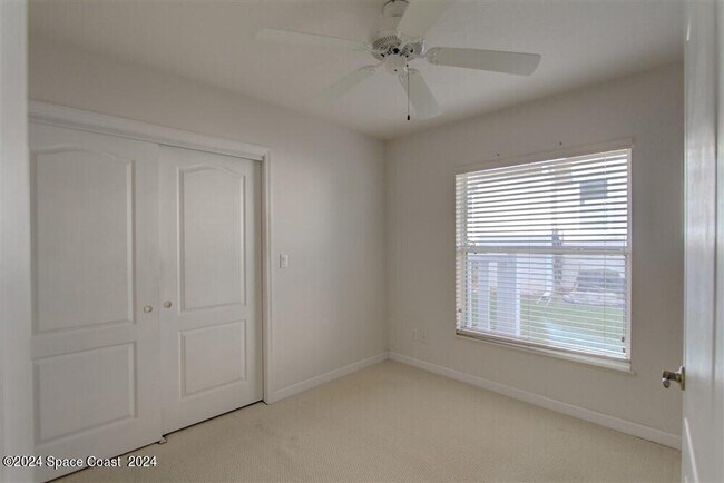 Building Photo - 2300 Brightwood Cir