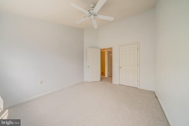 Building Photo - 13024 Cabin Creek Rd