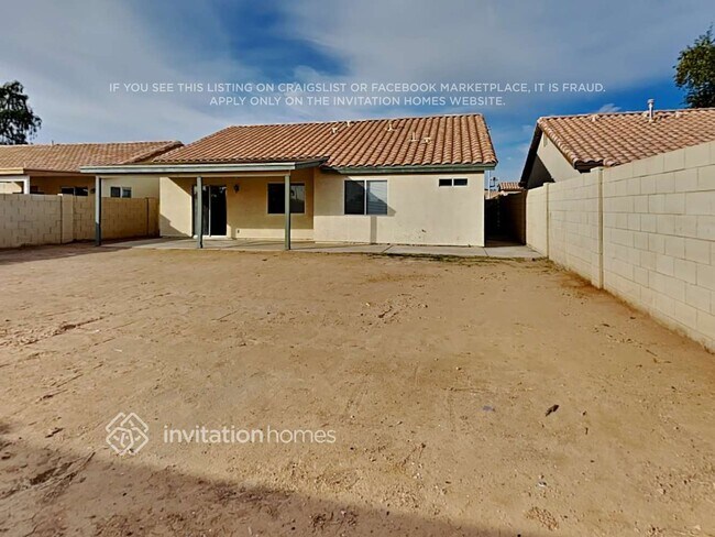 Building Photo - 2031 N 83rd Dr