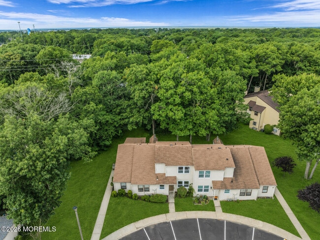 Building Photo - 107 Tavistock Dr