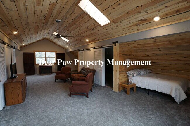 Building Photo - Super Cute, Short Term (SIX MONTHS) Fully Furnished Barndominum in Bailey!!