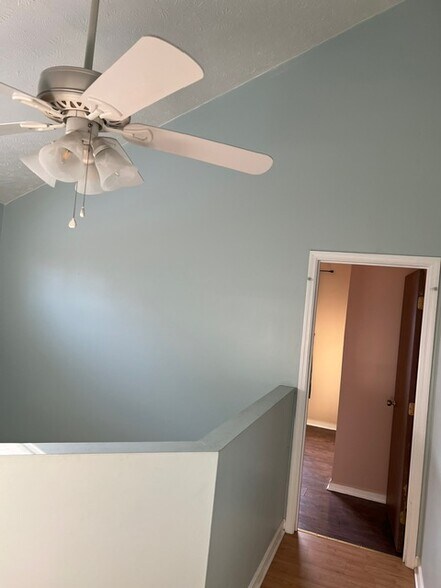 Building Photo - 1729 Prairie Cir