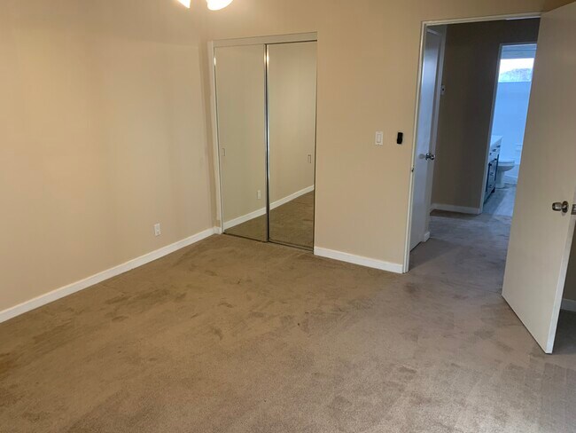 Third bedroom - 3520 Pansy Dr