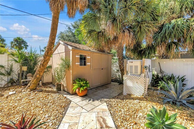 Building Photo - 8702 Blind Pass Rd