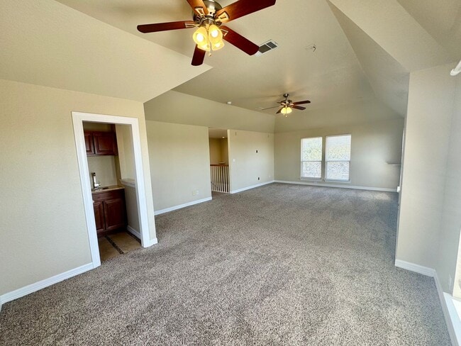 Building Photo - *COMING SOON* Luxurious 2-Story Home in Gated Stone Oak Community – Pool & Lawn Care Included