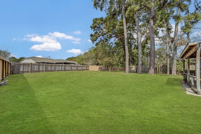 Building Photo - 19803 Lions Gate Ct