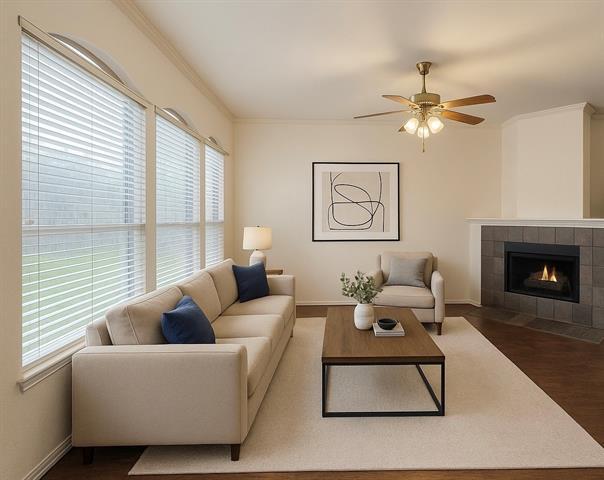 Building Photo - 2222 Spruce Cir