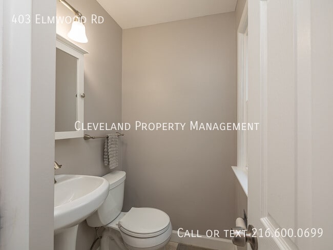 Building Photo - 403 Elmwood Rd