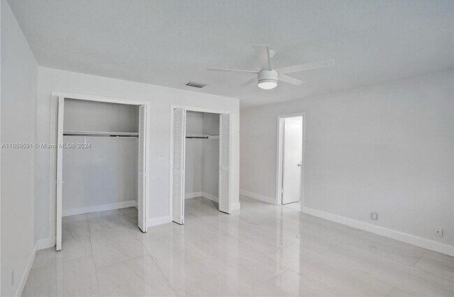 Building Photo - 11280 NW 40th St