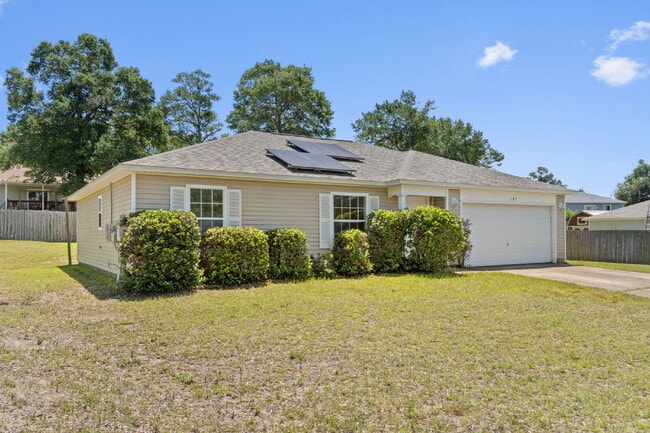 Primary Photo - 147 Cabana Way