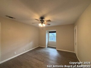 Building Photo - 3550 Red Oak Ln