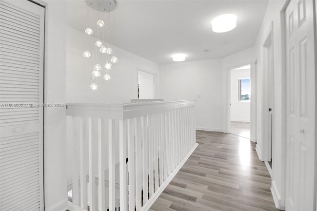 Building Photo - 13505 SW 122nd Ave