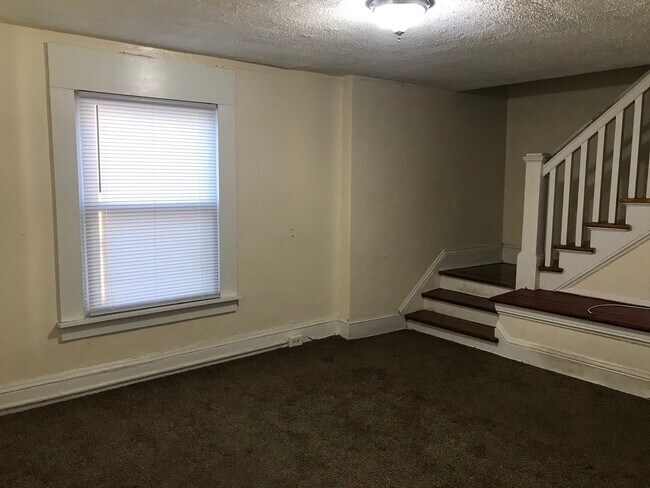 Building Photo - 1414 Wise Ave SE