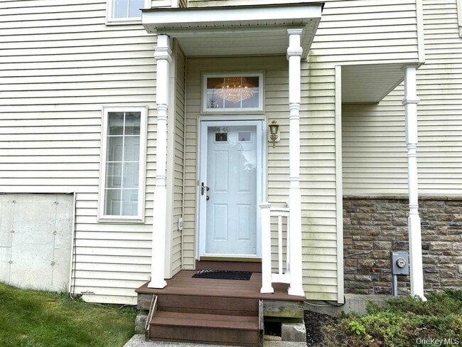 Building Photo - 4806 Ridgecrest Dr