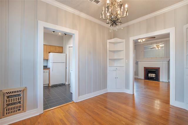 Building Photo - 4404 Birchman Ave