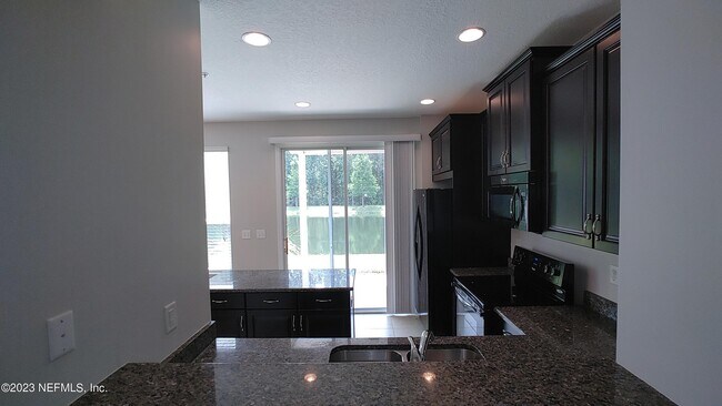 Building Photo - 36 San Briso Way