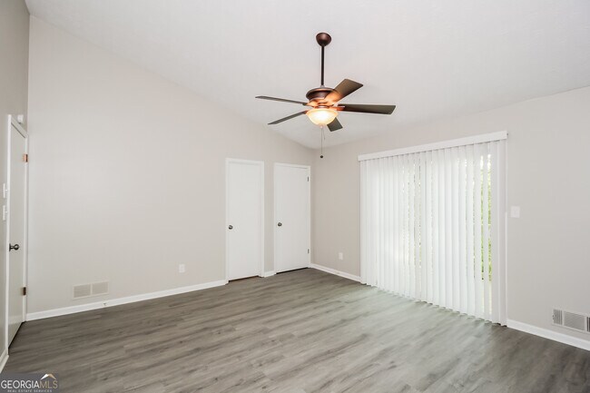 Building Photo - 3980 Rock Mill Pkwy