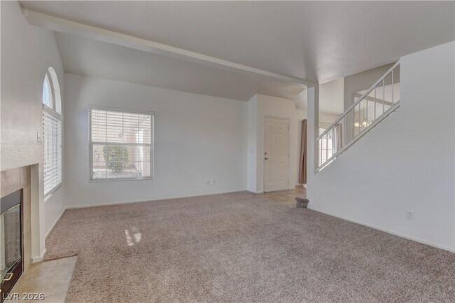 Building Photo - 8428 Majestic View Ave