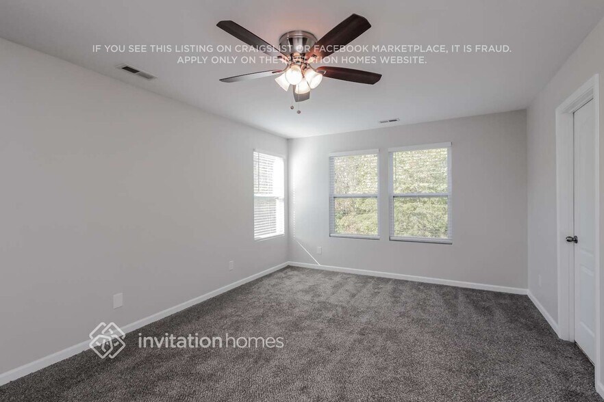 Building Photo - 14736 Glenduff Place