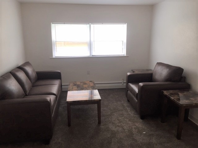 Primary Photo - 1107 W Oregon St