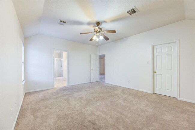 Building Photo - 21735 Oakbridge Park Ln