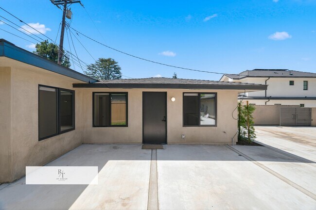 Building Photo - 414 Stedman Pl
