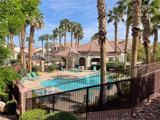 Building Photo - 5855 Valley Dr