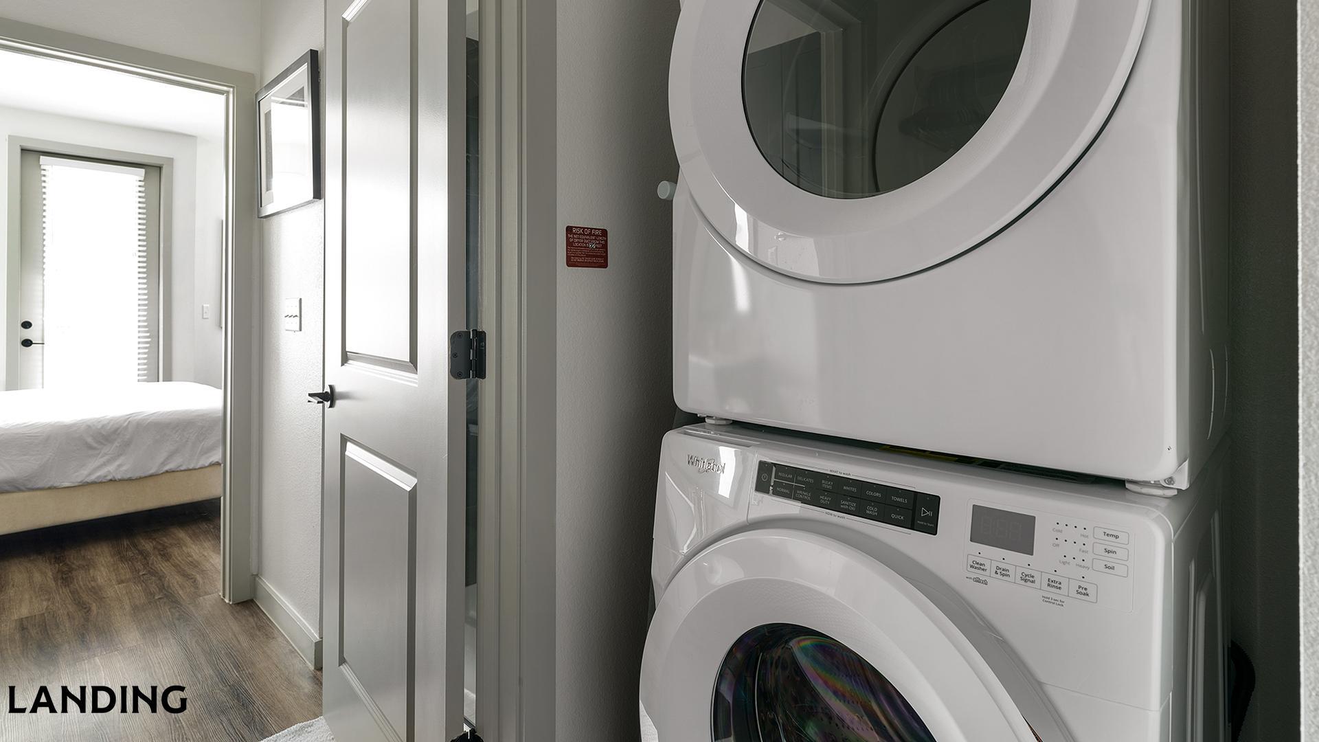 Building Photo - 91 Jensen Dr