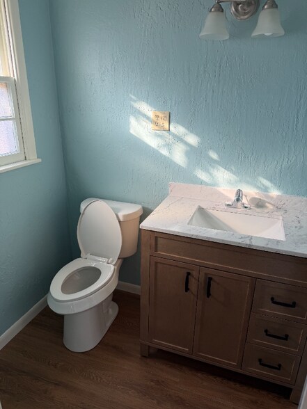 Building Photo - 5513 Andrews Ave