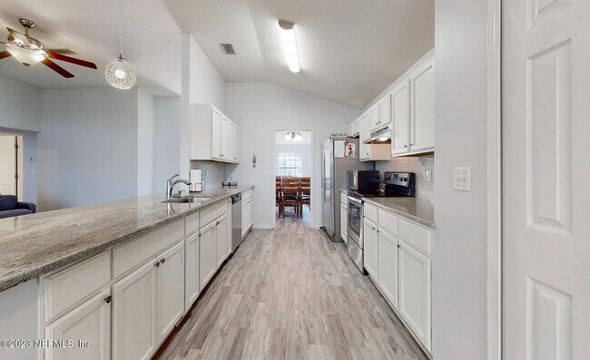 Building Photo - 4767 Kernan Mill Ln E