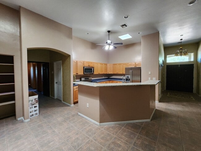 Building Photo - large home in douglas with guest house 1050 Rochine Rd