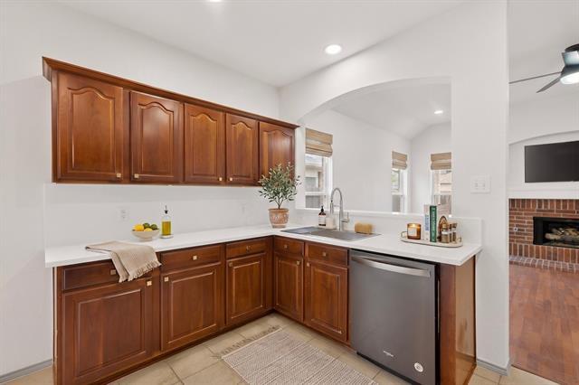 Building Photo - 1409 Clear Creek Dr