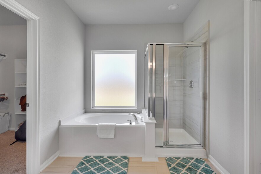 Building Photo - 2642 Sunlit Meadow Trl