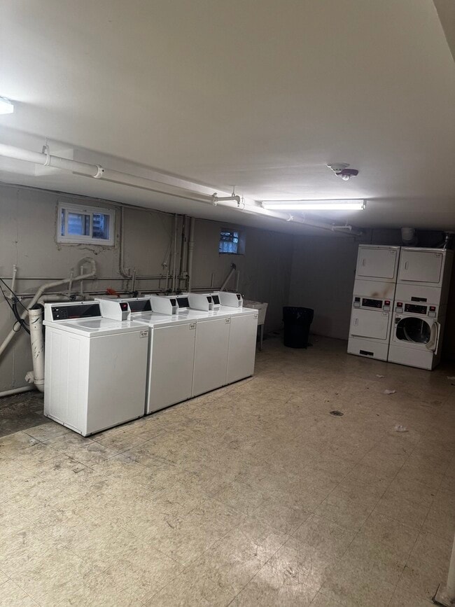 Building Photo - 8556 102nd Terrace