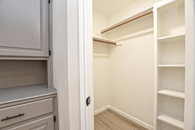 Building Photo - 14407 Citron Cove